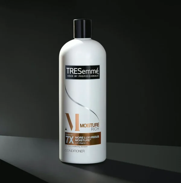 TRESemmé Moisturizing Conditioner for Parched Hair 3 Count